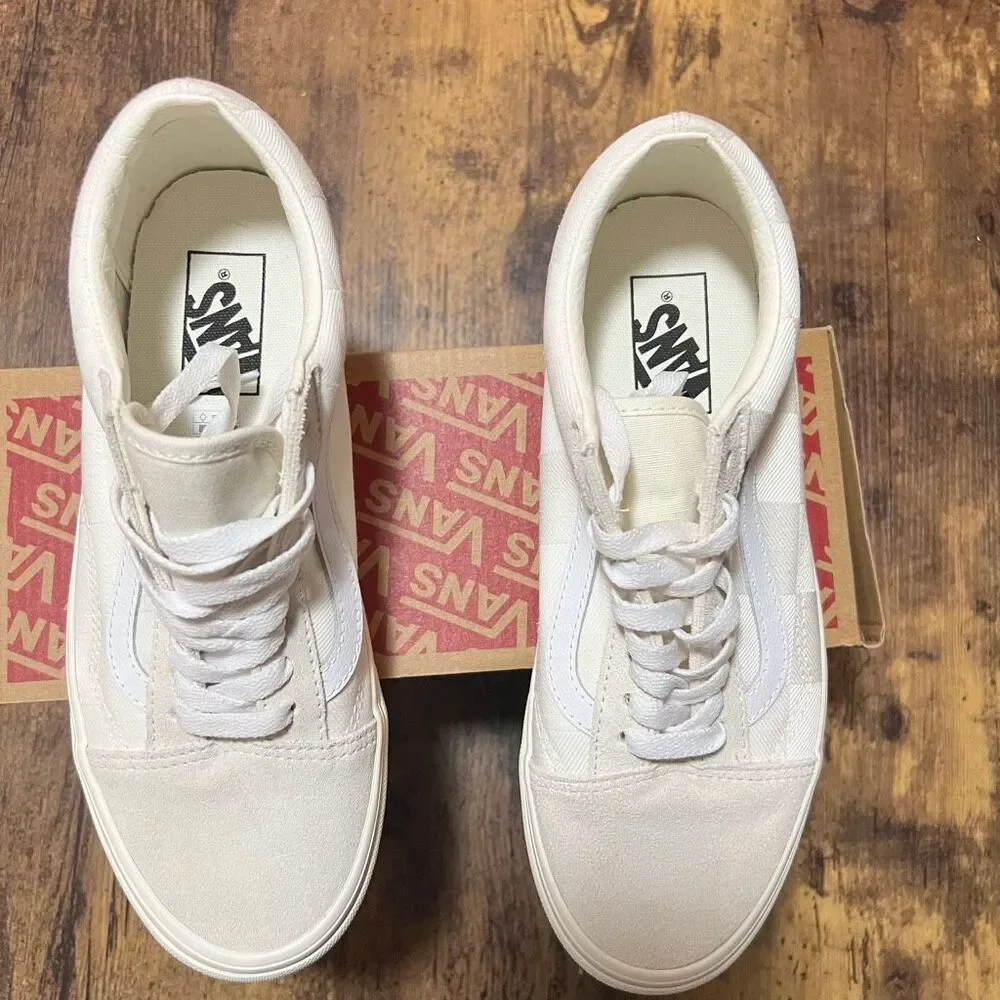 Vans Old Skool White Satin Large Checkered Pattern with Suede 8.5 women’s